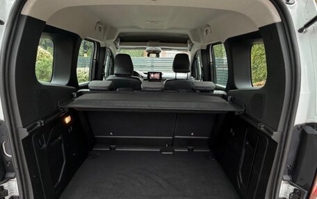 Renault Kangoo, 2022 год, 2 500 000 рублей, 20 фотография