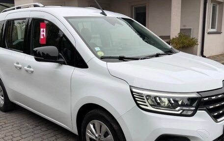 Renault Kangoo, 2022 год, 2 500 000 рублей, 9 фотография