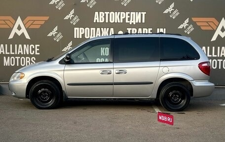Chrysler Voyager IV, 2003 год, 585 000 рублей, 4 фотография