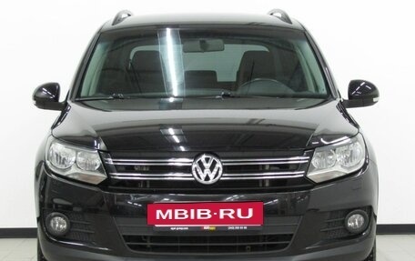 Volkswagen Tiguan I, 2012 год, 1 040 000 рублей, 2 фотография