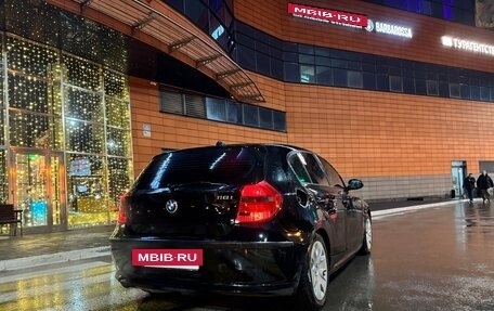 BMW 1 серия, 2009 год, 600 000 рублей, 3 фотография
