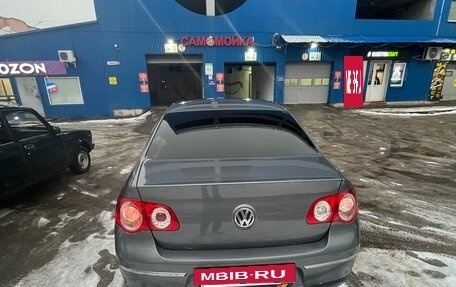 Volkswagen Passat B6, 2006 год, 690 000 рублей, 4 фотография