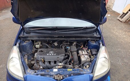 Toyota FunCargo, 2001 год, 450 000 рублей, 13 фотография