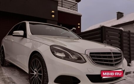 Mercedes-Benz E-Класс, 2014 год, 2 250 000 рублей, 3 фотография