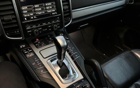 Porsche Cayenne III, 2012 год, 2 000 000 рублей, 19 фотография