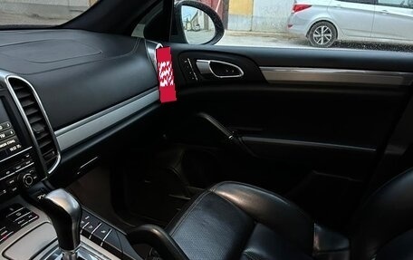 Porsche Cayenne III, 2012 год, 2 000 000 рублей, 15 фотография