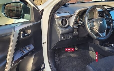 Toyota RAV4, 2019 год, 2 780 000 рублей, 12 фотография