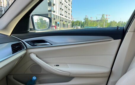 BMW 5 серия, 2018 год, 3 330 000 рублей, 12 фотография