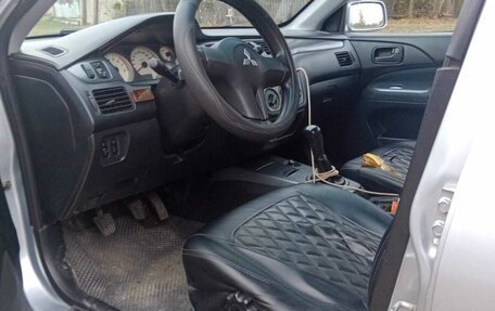 Mitsubishi Lancer IX, 2006 год, 400 000 рублей, 2 фотография