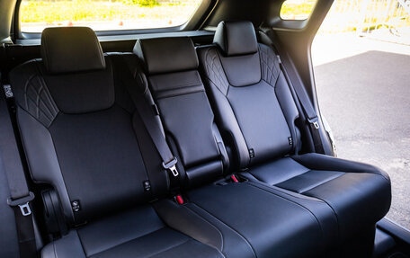 Lexus RX IV рестайлинг, 2025 год, 8 599 000 рублей, 12 фотография