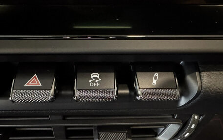 Porsche 911, 2024 год, 18 348 108 рублей, 27 фотография