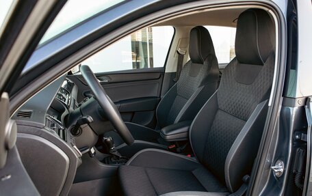 Skoda Rapid I, 2017 год, 995 000 рублей, 11 фотография