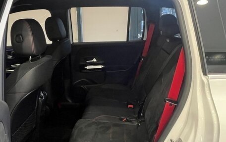 Mercedes-Benz GLB AMG, 2025 год, 6 390 000 рублей, 13 фотография