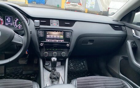 Skoda Octavia, 2019 год, 1 000 000 рублей, 13 фотография