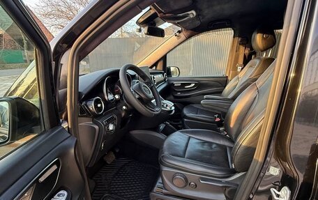 Mercedes-Benz V-Класс, 2014 год, 2 910 000 рублей, 4 фотография