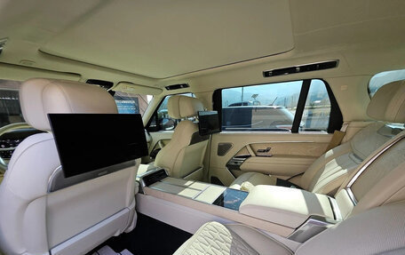 Land Rover Range Rover IV рестайлинг, 2025 год, 23 000 000 рублей, 4 фотография