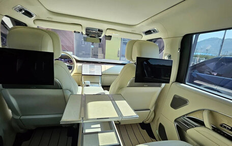 Land Rover Range Rover IV рестайлинг, 2025 год, 23 000 000 рублей, 10 фотография