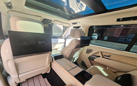 Land Rover Range Rover IV рестайлинг, 2025 год, 23 000 000 рублей, 9 фотография