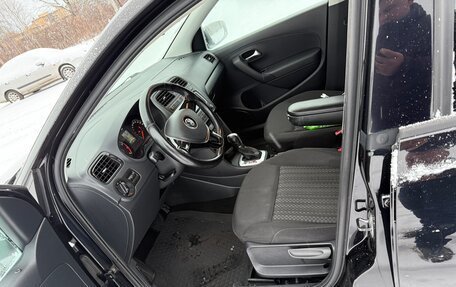 Volkswagen Polo VI (EU Market), 2016 год, 1 050 000 рублей, 15 фотография