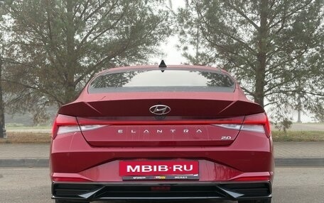 Hyundai Elantra, 2021 год, 2 399 000 рублей, 8 фотография