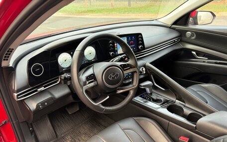 Hyundai Elantra, 2021 год, 2 399 000 рублей, 13 фотография