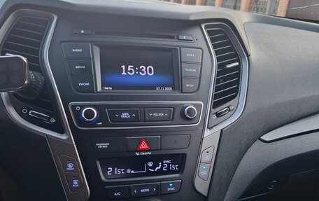 Hyundai Santa Fe III рестайлинг, 2017 год, 2 350 000 рублей, 1 фотография