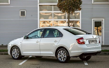 Skoda Rapid I, 2017 год, 995 000 рублей, 4 фотография