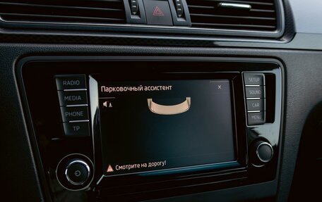 Skoda Rapid I, 2017 год, 995 000 рублей, 14 фотография