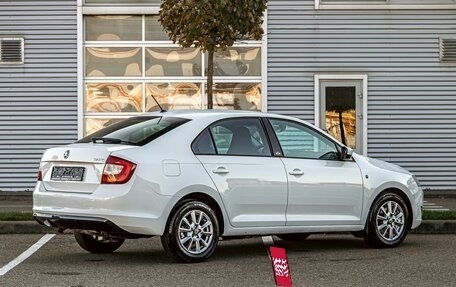 Skoda Rapid I, 2017 год, 995 000 рублей, 6 фотография