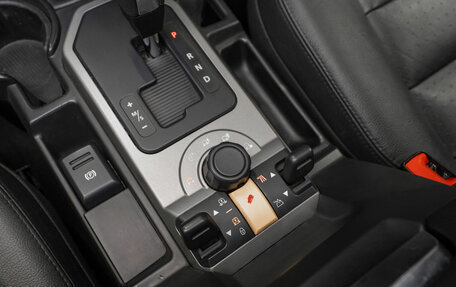 Land Rover Discovery III, 2008 год, 990 000 рублей, 23 фотография