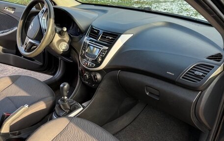 Hyundai Solaris II рестайлинг, 2013 год, 550 000 рублей, 8 фотография