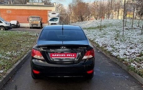 Hyundai Solaris II рестайлинг, 2013 год, 550 000 рублей, 2 фотография