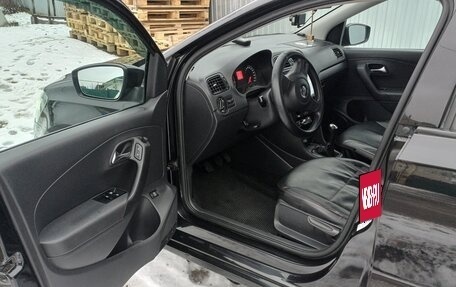 Volkswagen Polo VI (EU Market), 2012 год, 760 000 рублей, 23 фотография