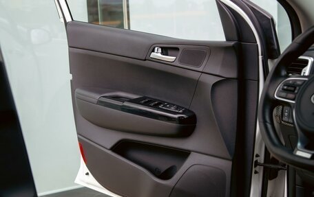 KIA Sportage IV рестайлинг, 2018 год, 1 795 000 рублей, 12 фотография