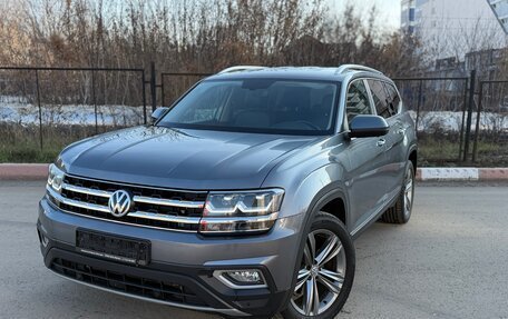 Volkswagen Teramont I, 2019 год, 3 850 000 рублей, 2 фотография