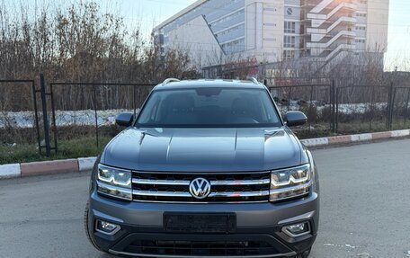 Volkswagen Teramont I, 2019 год, 3 850 000 рублей, 3 фотография