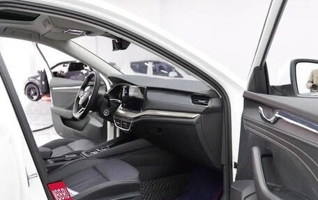 Skoda Octavia IV, 2021 год, 1 610 000 рублей, 10 фотография