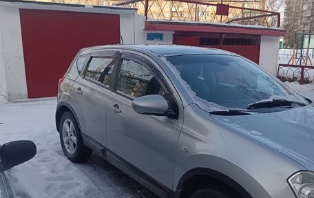 Nissan Qashqai, 2008 год, 750 000 рублей, 2 фотография