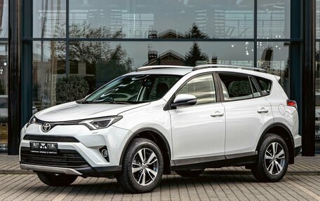 Toyota RAV4, 2019 год, 1 765 000 рублей, 1 фотография