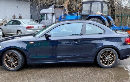 BMW 1 серия, 2009 год, 1 590 000 рублей, 2 фотография