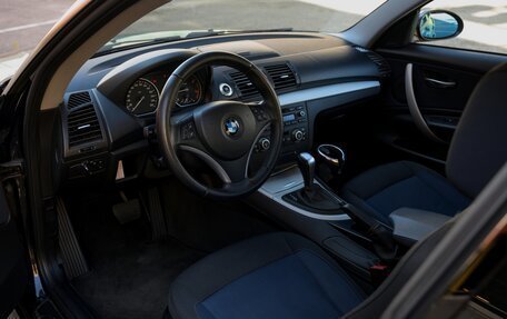 BMW 1 серия, 2009 год, 1 590 000 рублей, 10 фотография