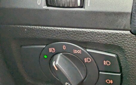 BMW 1 серия, 2009 год, 1 590 000 рублей, 16 фотография