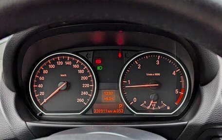 BMW 1 серия, 2009 год, 1 590 000 рублей, 11 фотография