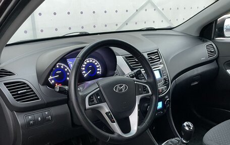 Hyundai Solaris II рестайлинг, 2012 год, 930 000 рублей, 15 фотография