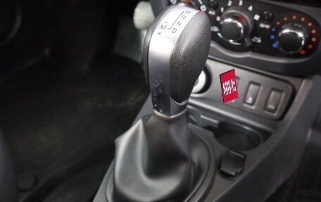 Renault Duster I рестайлинг, 2018 год, 1 263 000 рублей, 11 фотография