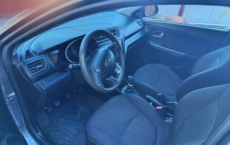 KIA Rio III рестайлинг, 2014 год, 910 000 рублей, 1 фотография