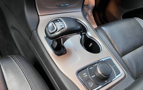 Jeep Grand Cherokee, 2013 год, 3 200 000 рублей, 12 фотография