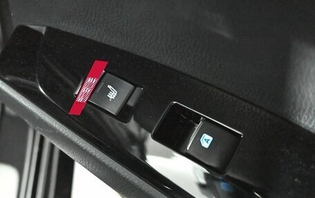 Toyota Camry, 2018 год, 2 820 000 рублей, 18 фотография