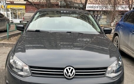 Volkswagen Polo VI (EU Market), 2012 год, 940 000 рублей, 1 фотография