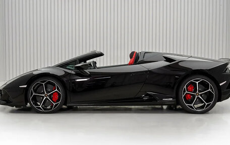 Lamborghini Huracán, 2024 год, 47 800 000 рублей, 6 фотография